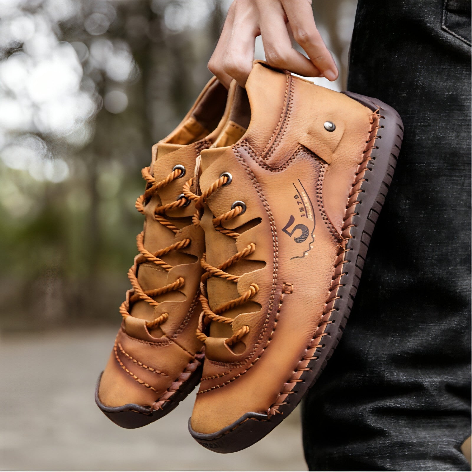 Main A1. Hand-sewn Men's Oversize Outdoor Boots Leather Shoes image