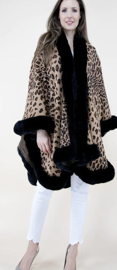 Main Cheetah print Ruana W/ Faux Fur Trim image