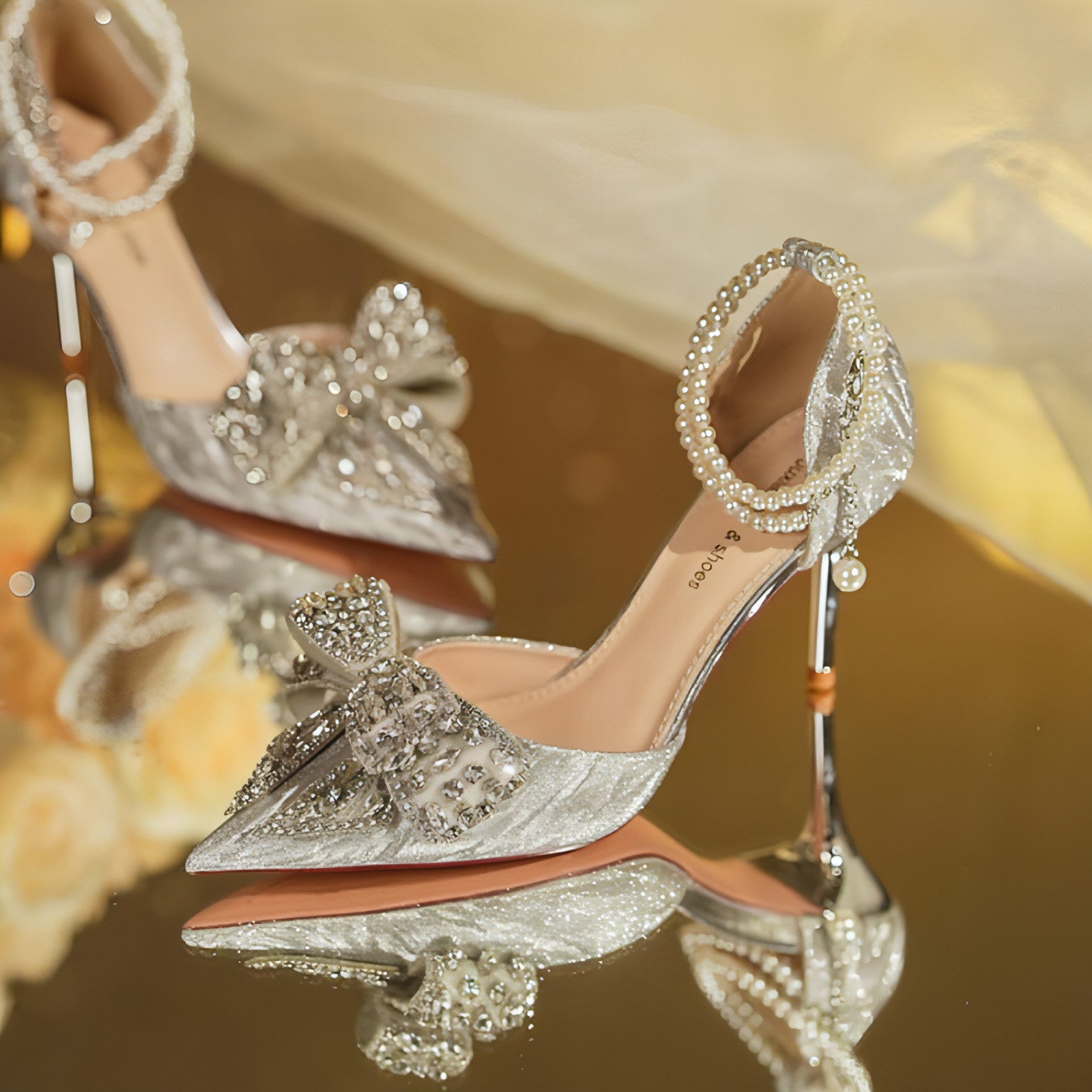 Main Rhinestone Bow Pointy Hollow Pearl Heels image